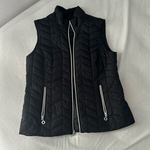 Perfect fall/winter puffer vest